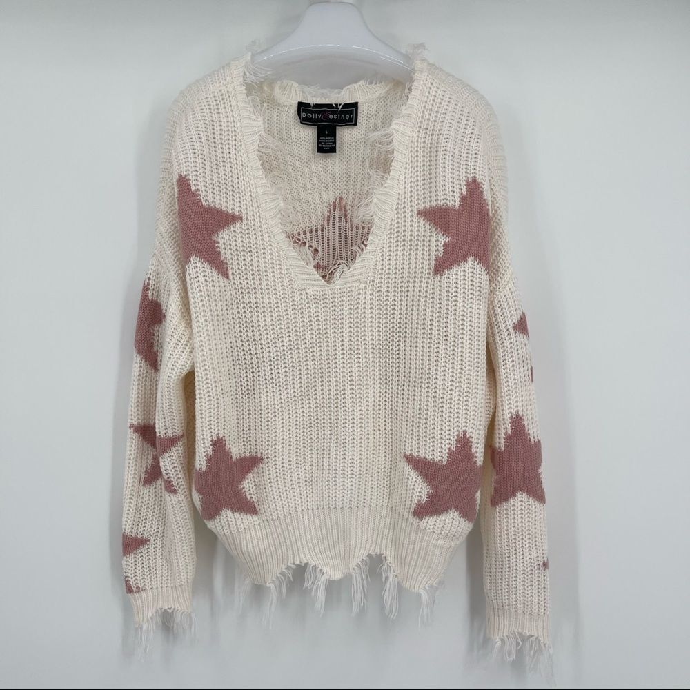 POLLY & ESTHER FRAYED HEM DESTRUCTED STAR SWEATER SIZE LARGE